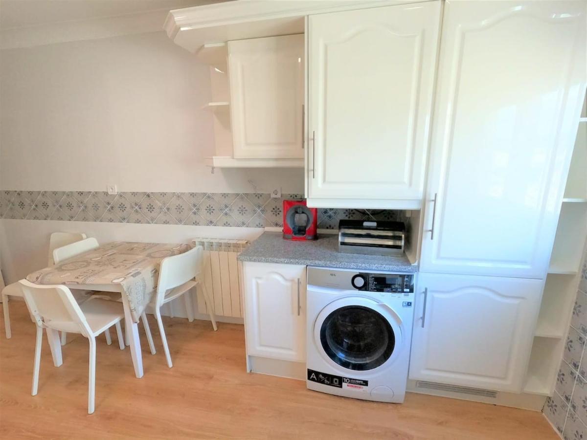 Carnaxide Modern T1 Apartment W Balcony In Carnaxide Oeiras Lisbon Екстер'єр фото